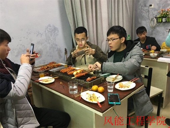 QQ图片20161127230649.jpg