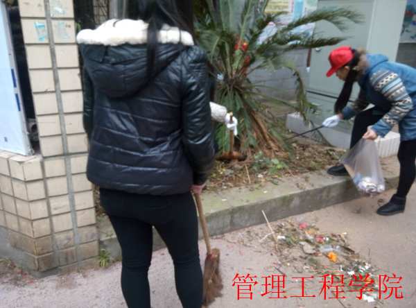 QQ图片20161212132359.jpg