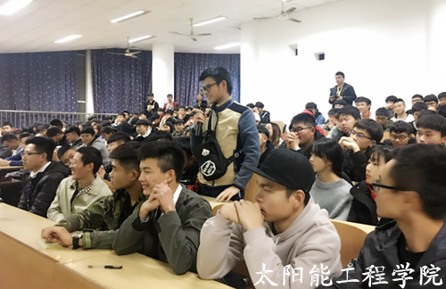 毕业生分享会2.png